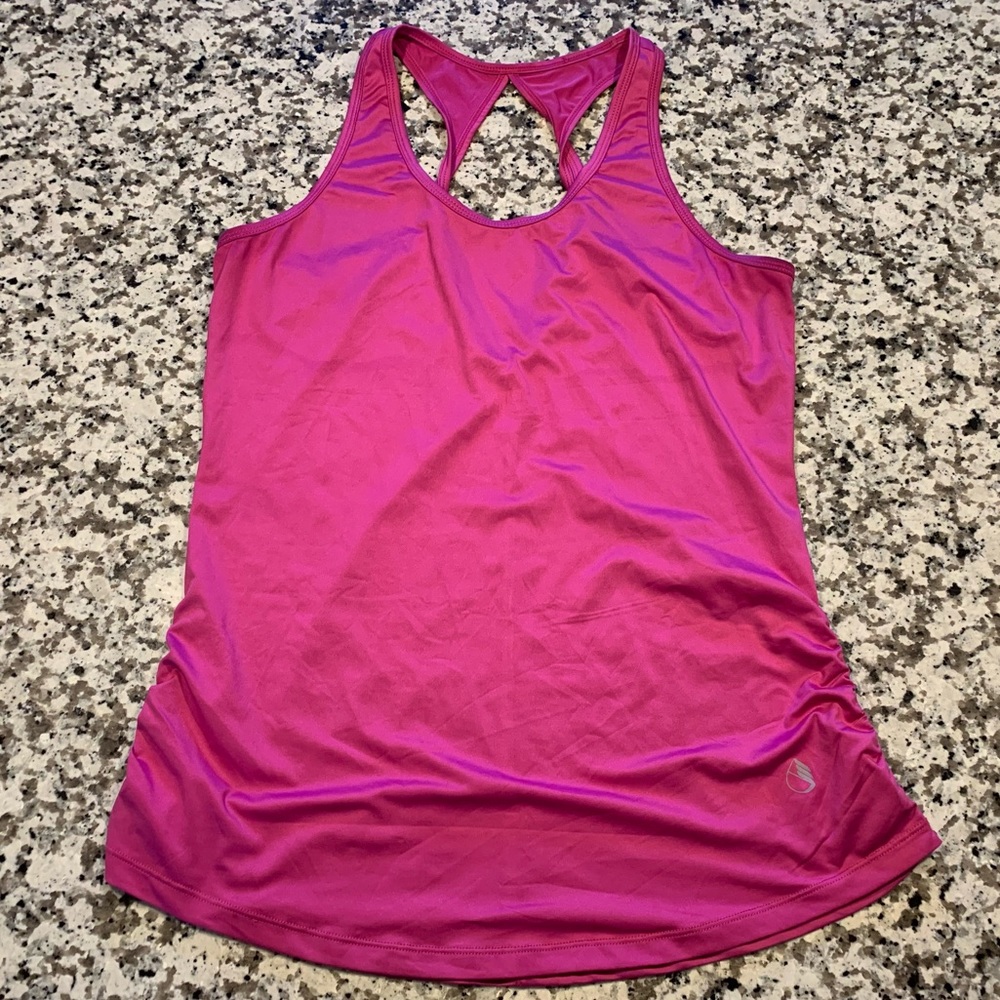 Super cute fit, perfect condition.